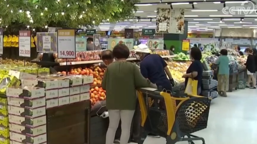 科技重塑购物体验，韩国超市逐渐变身食品店，日用品减少背后的趋势分析