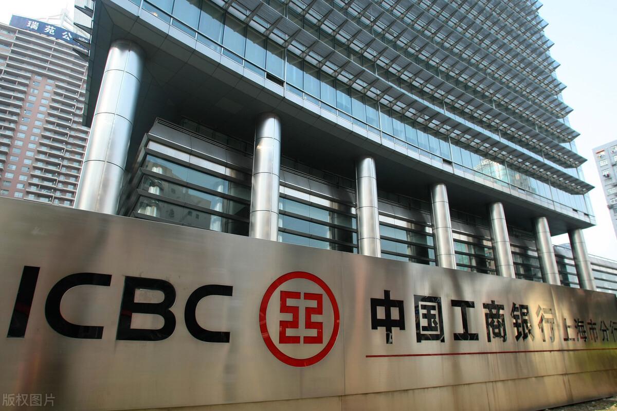 股市风云下的股市初探与反思，一个00后小伙的股市经历与挑战