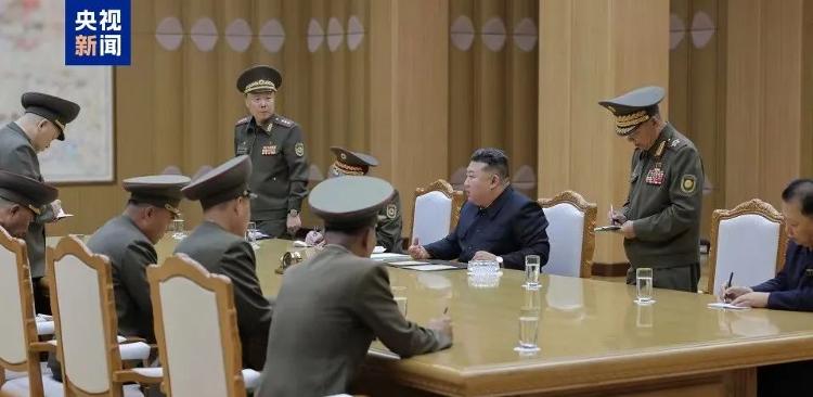 金正恩坚定军事政治立场，朝鲜领导人的对外策略与坚定立场