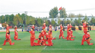 武当武术海内外推广中心授牌仪式，探索自然美景与内心平和的旅程启动
