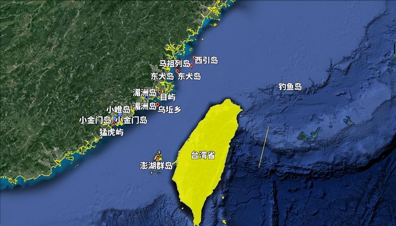 解放军最新演习揭秘，舰机协同智能抵近重塑台岛防线战略！