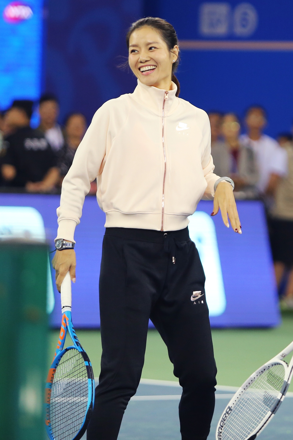 李娜现身武网，掀起现场热潮！