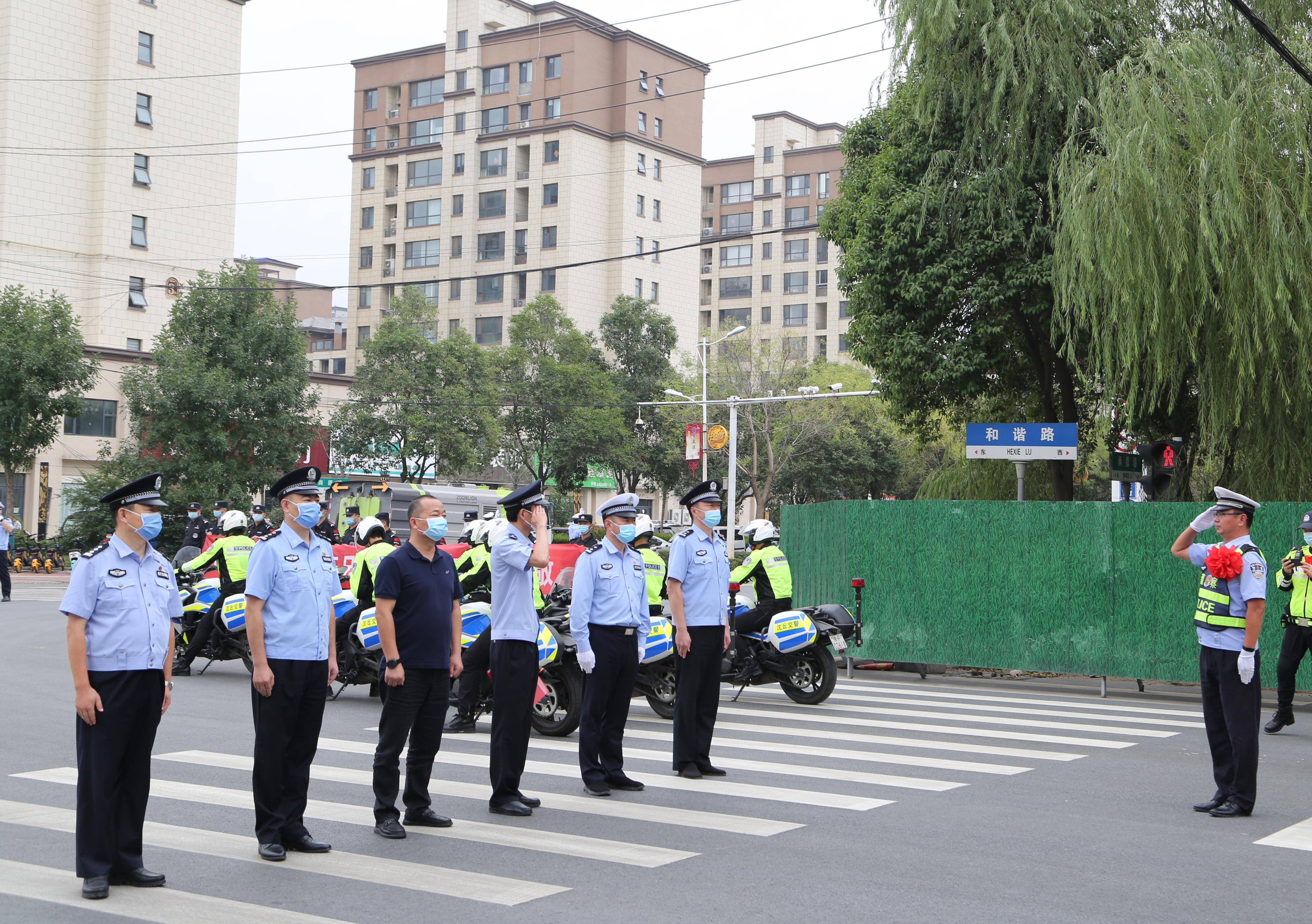 警民联手找回走失的3岁小勇士，一场爱的接力寻找家园之旅
