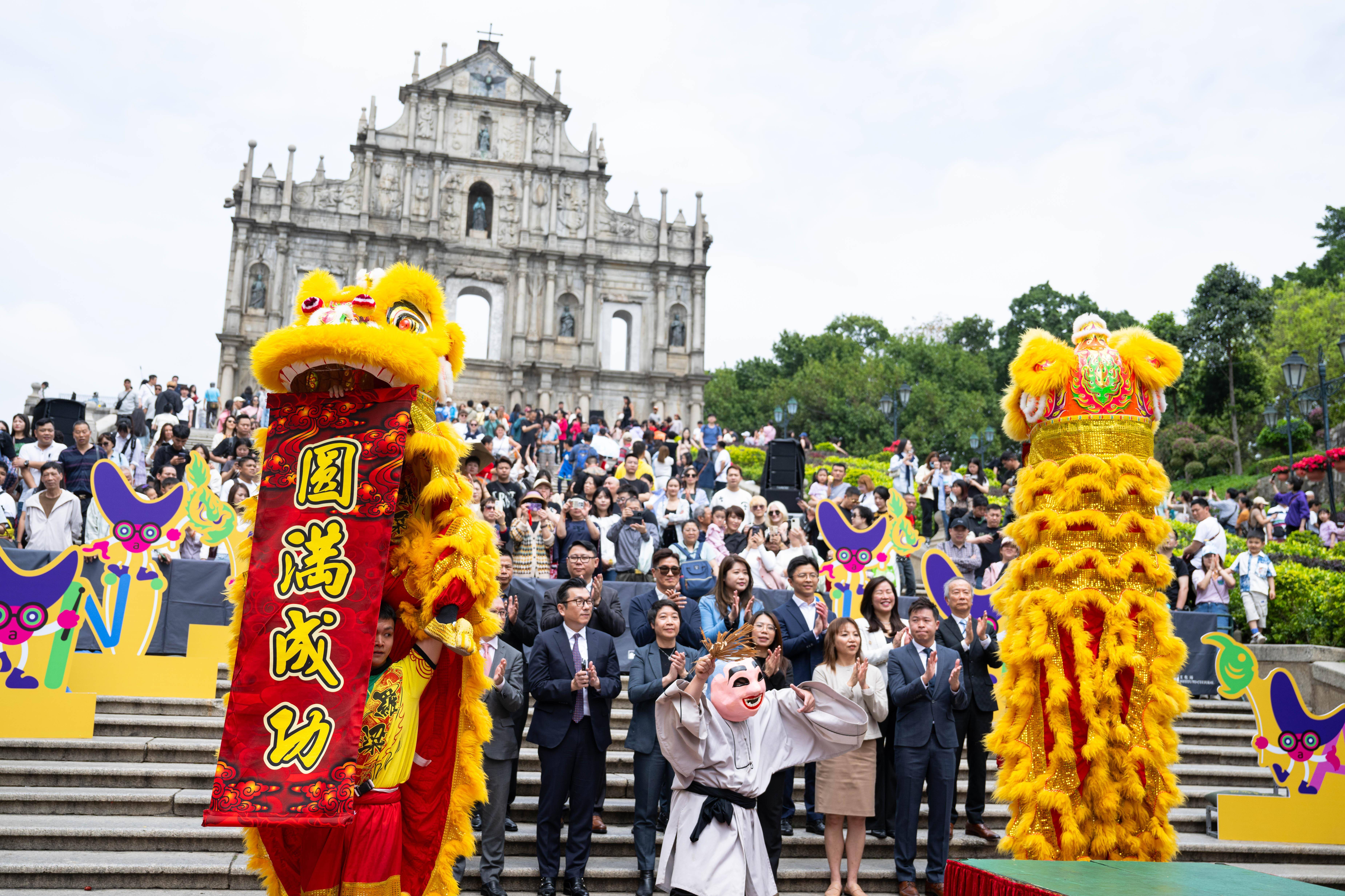 “2024澳门好彩天天精选APP，图库更新解析_RED94.39个人版”
