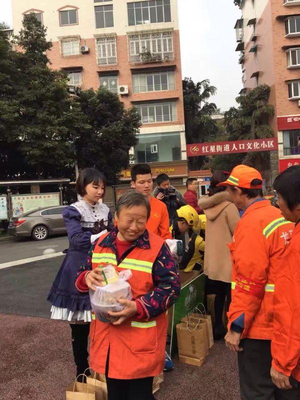 泸州最新动态，城市温情日常揭秘