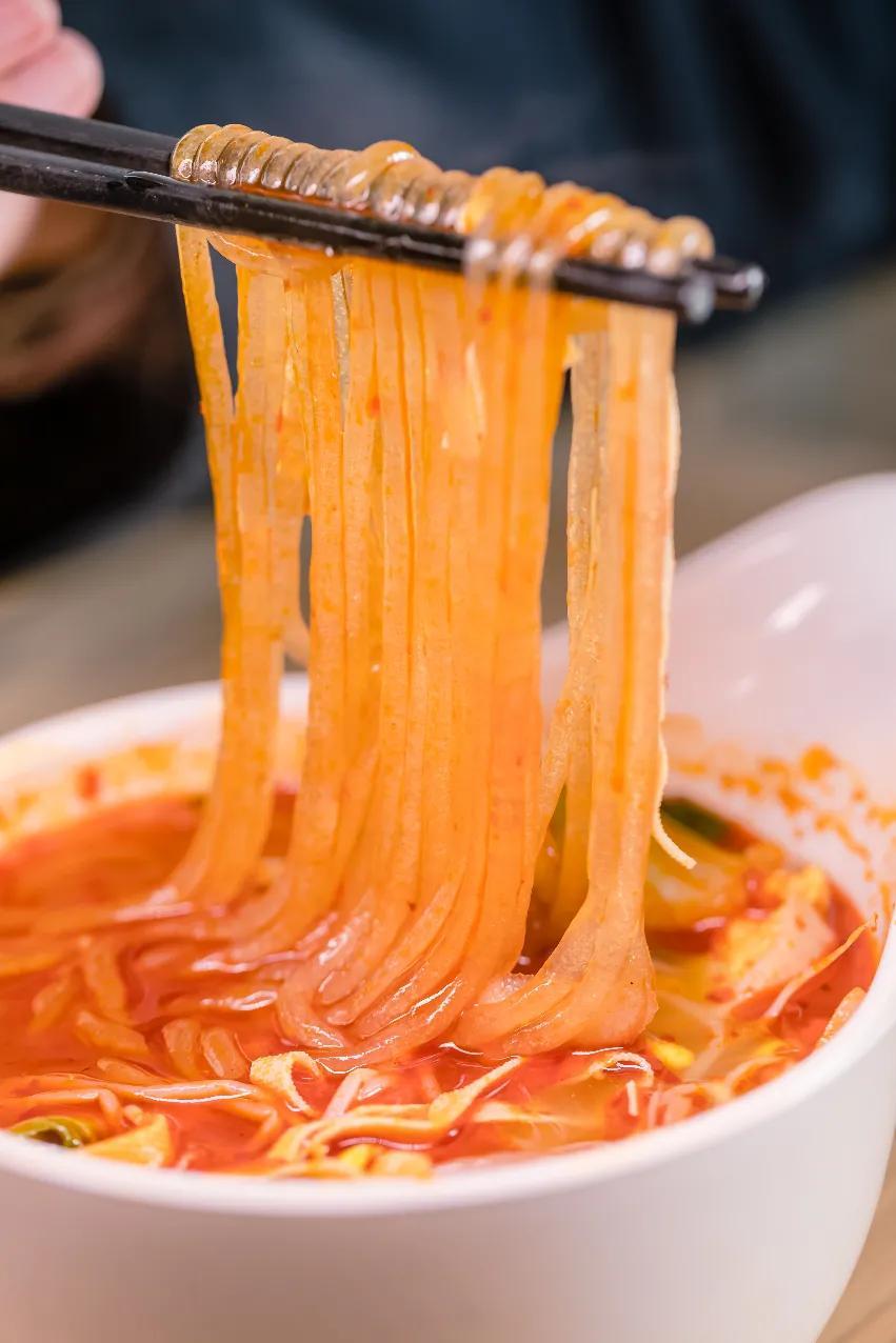 最新奇小吃大揭秘，小巷中的隐藏美食宝藏