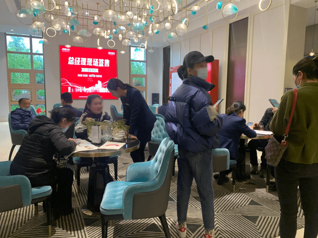华住最新动态，铸就住宿业新篇章