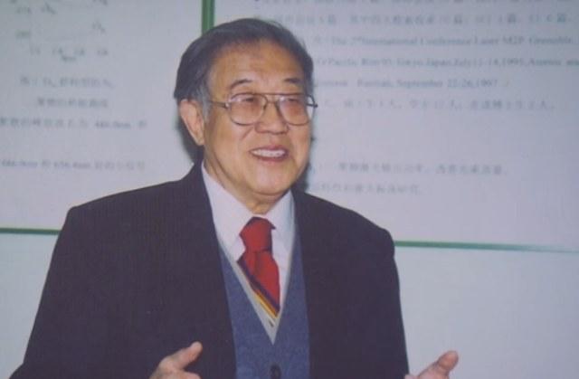 最新联考作文主题，高科技产品的革新之旅——开启未来生活新篇章的体验之旅
