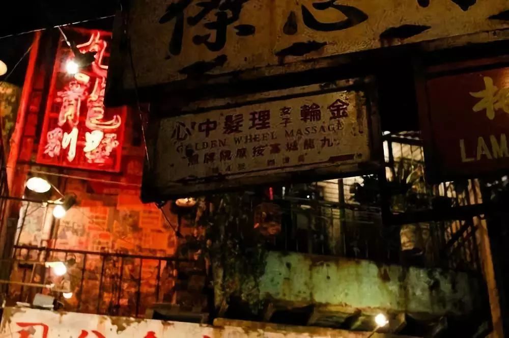 指尖最新版，小巷秘密特色小店探索