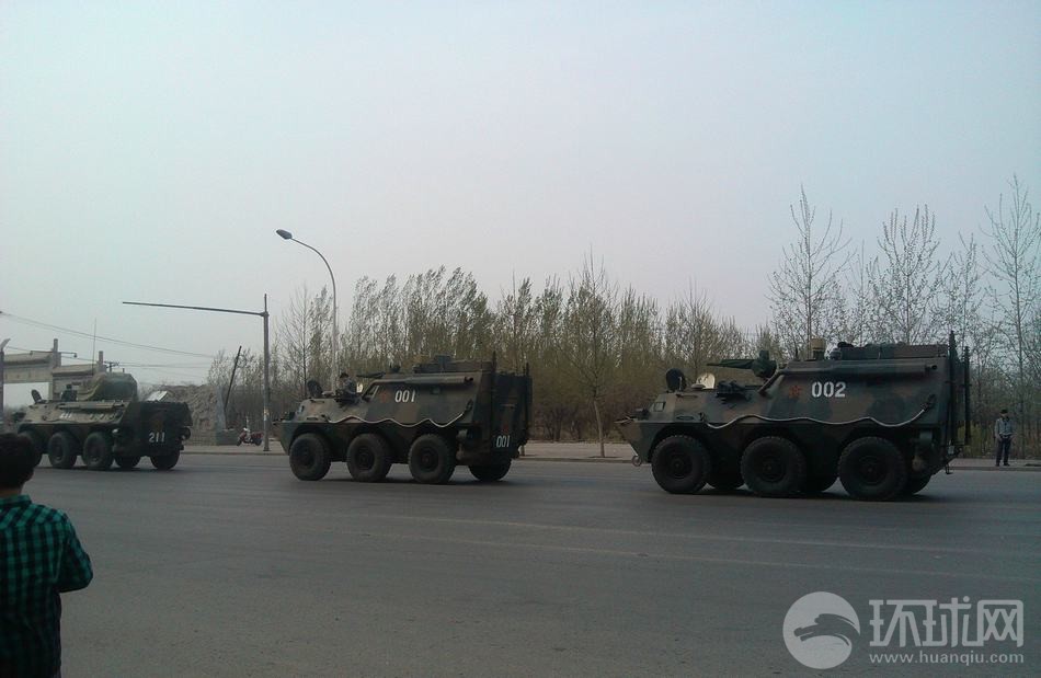 中国最新式装甲运兵车日常趣事揭秘