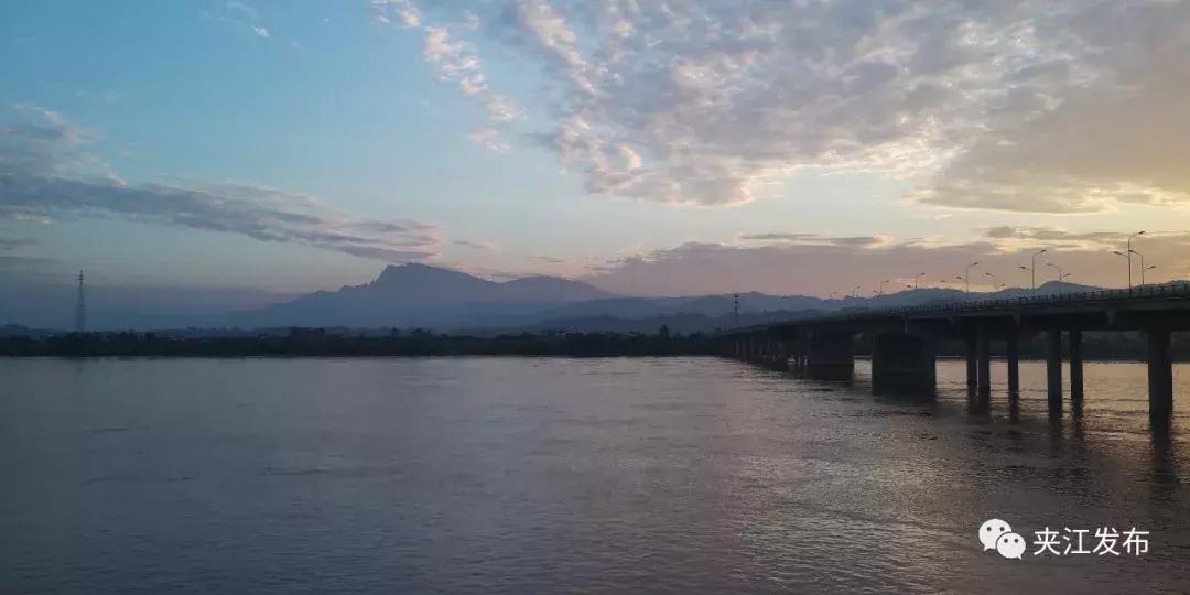 夹江最新新闻，拥抱自然，心灵宁静之旅