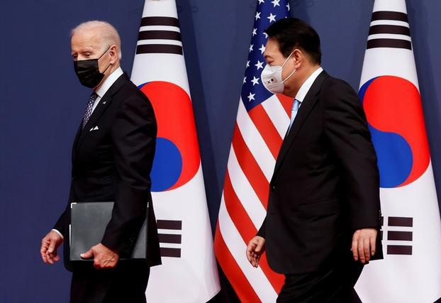 关于俄方称美国期待朝鲜半岛战火燃烧的分析与探讨，各方立场与动机探讨