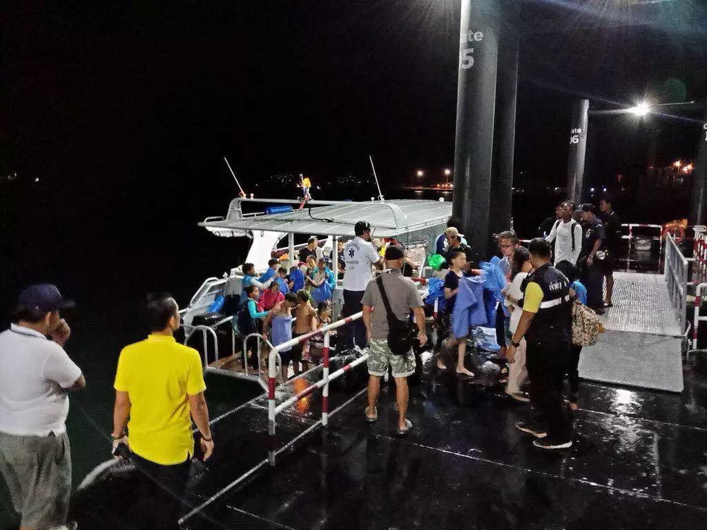 中国游客沙特机场维权亲历者讲述经历