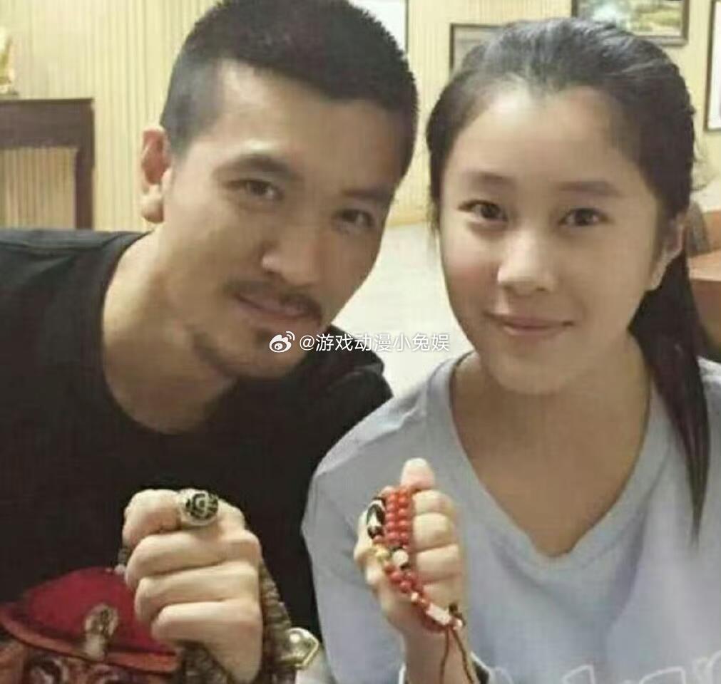 杨子女儿坚定支持父亲，亲情的力量与信任发声