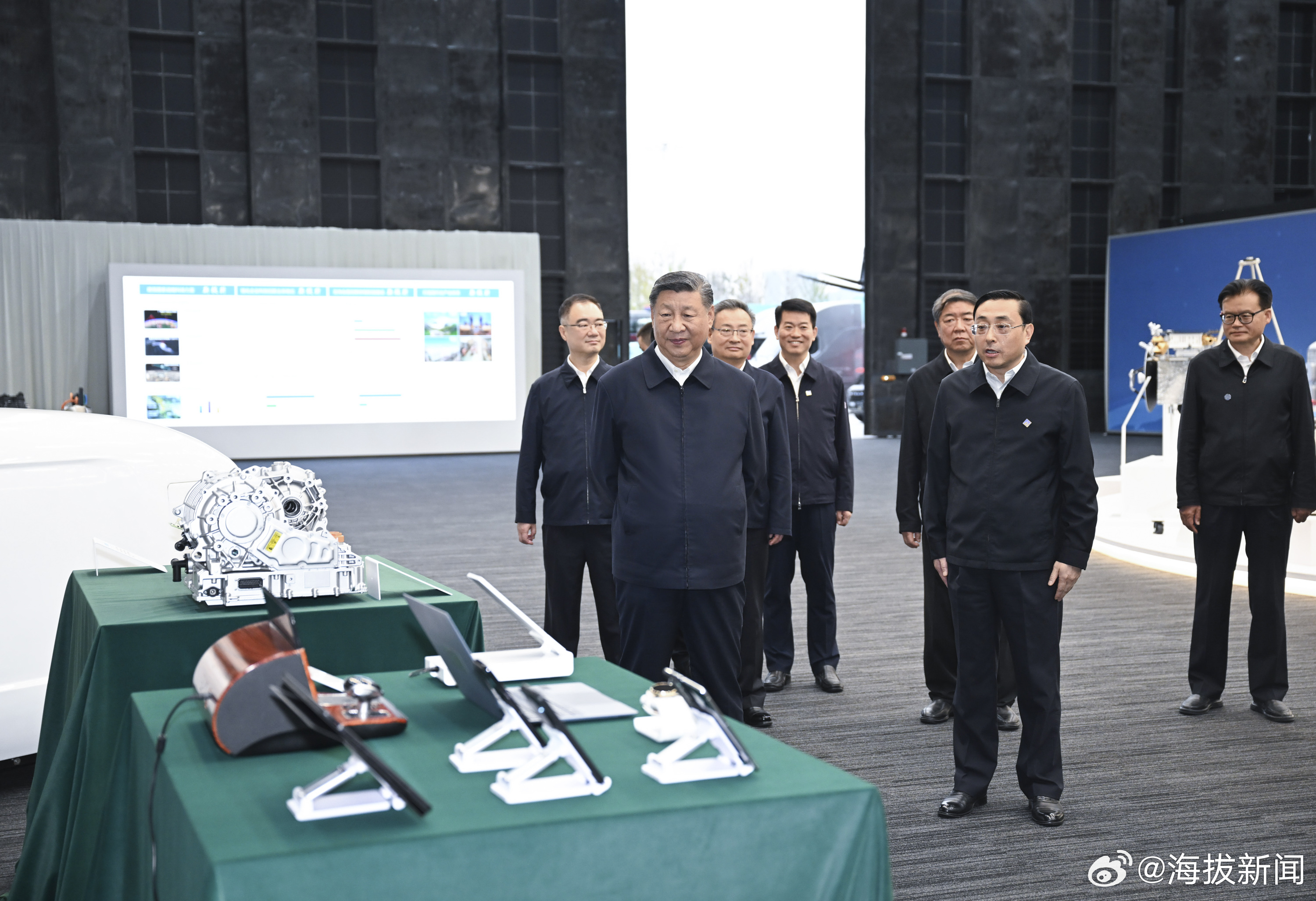 科技引领中国式现代化进程，科技打头阵，推动国家发展新征程