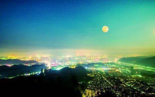 星湖科技引领你开启自然美景之旅，远离尘嚣的心灵之旅