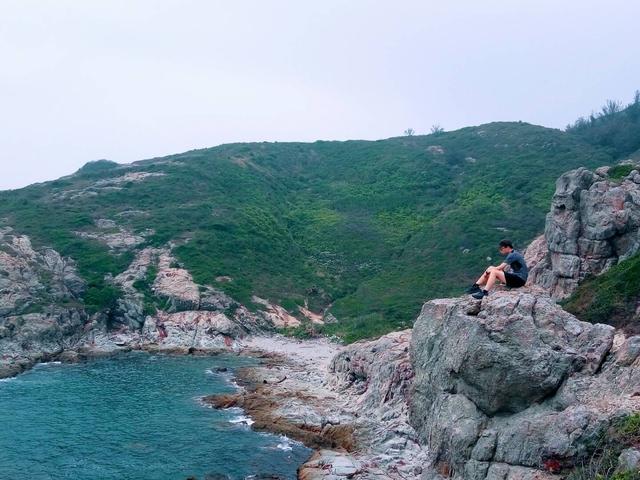 余文乐最新动态，拥抱自然，心灵宁静之旅