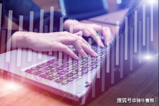 新澳门中特网中特马,全面数据分析_月光版LHF13.19