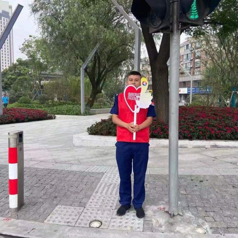 最新时事热点深度评论，小巷深处的独特风情与热点透视