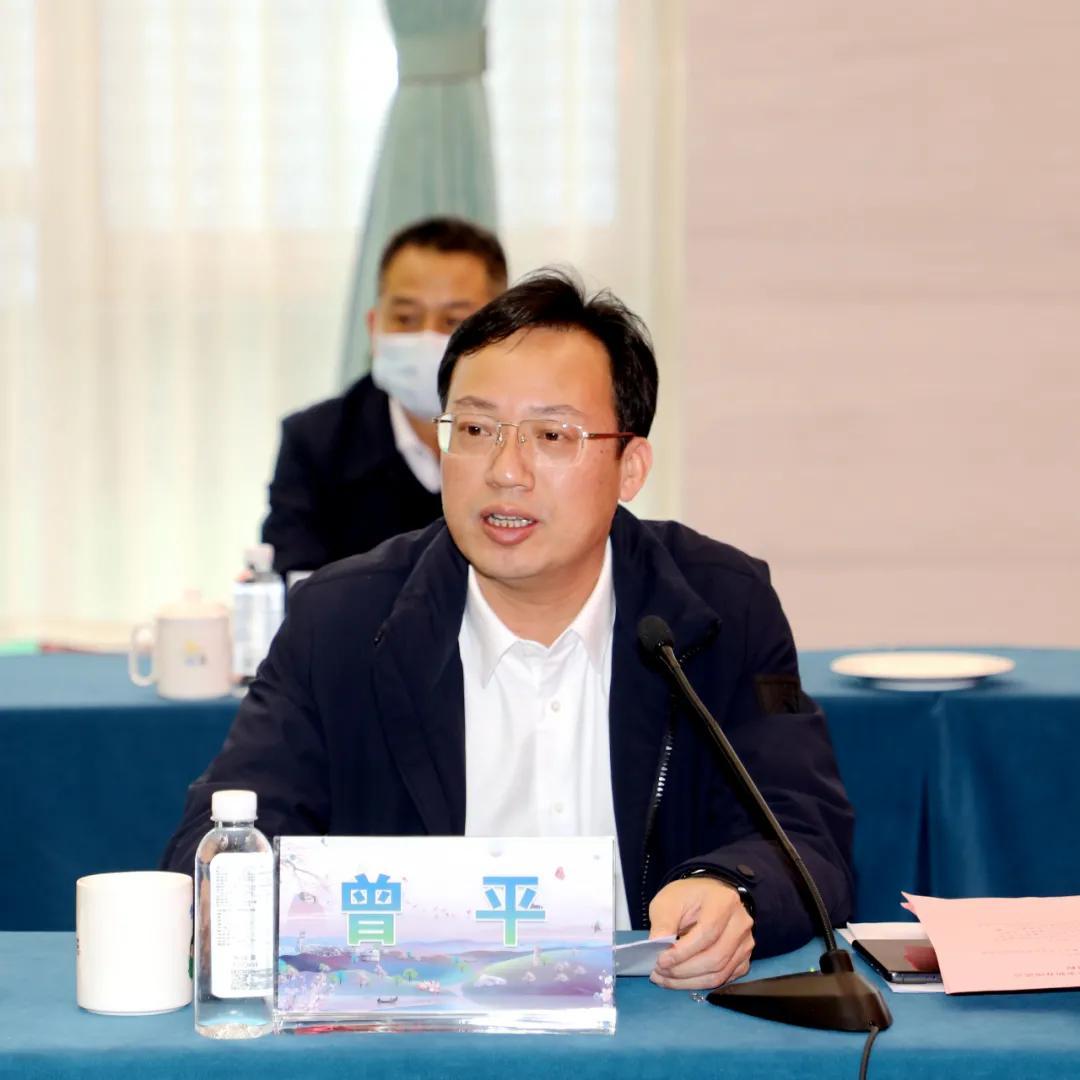 厦门钨业最新动态与友情故事的交织