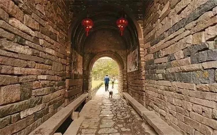 城建税减免最新政策，自然美景中的探索之旅
