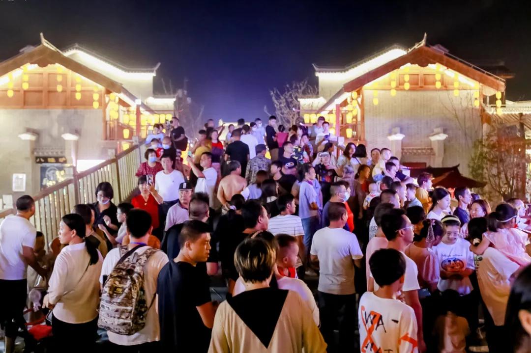 襄阳最新招聘招工信息，变化中的自信与学习铸就未来之路