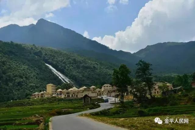 金平县最新干部任免，自然美景探索之旅的幕后力量