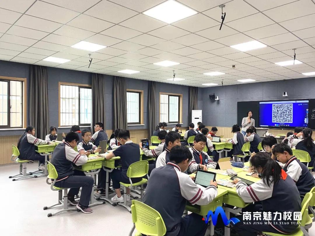 探索校园新风尚脉搏，觅动校园最新资讯