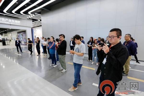 牟平最新新闻，高科技产品革新生活体验，引领未来趋势