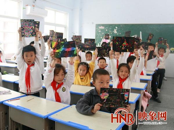 罗山最新楼盘，自然美景的探索之旅