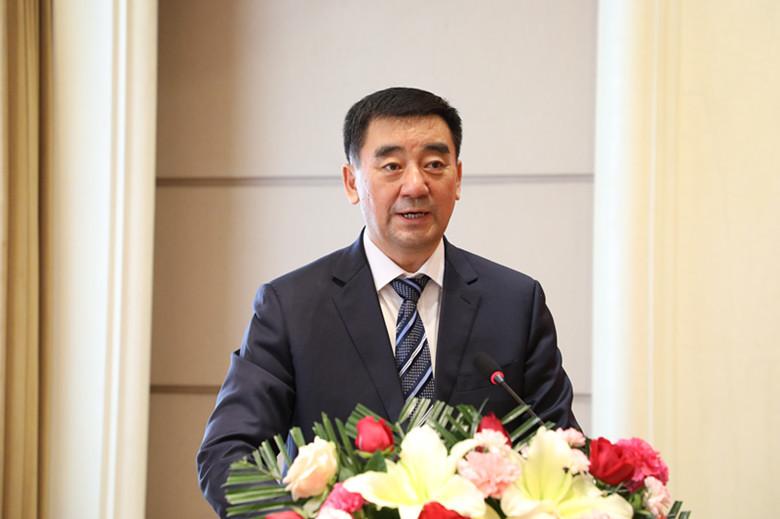 正威集团最新现状，与自然美景共舞，探寻内心平和宁静的奇妙之旅