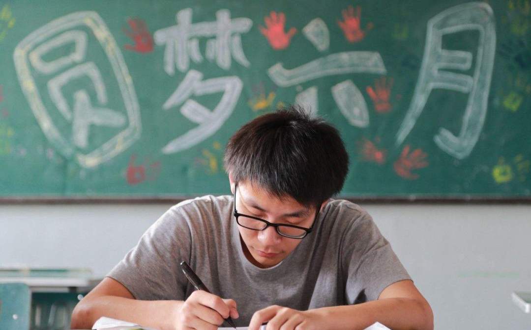 韩诺说案新篇章，学习之旅的变革与自信成就感的融合奇迹