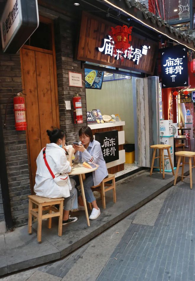 独特风味小店揭秘，最新三级品隐藏在小巷中的美食秘密