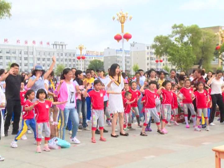 幼儿园最新中班集体舞，自然美景的探索之旅