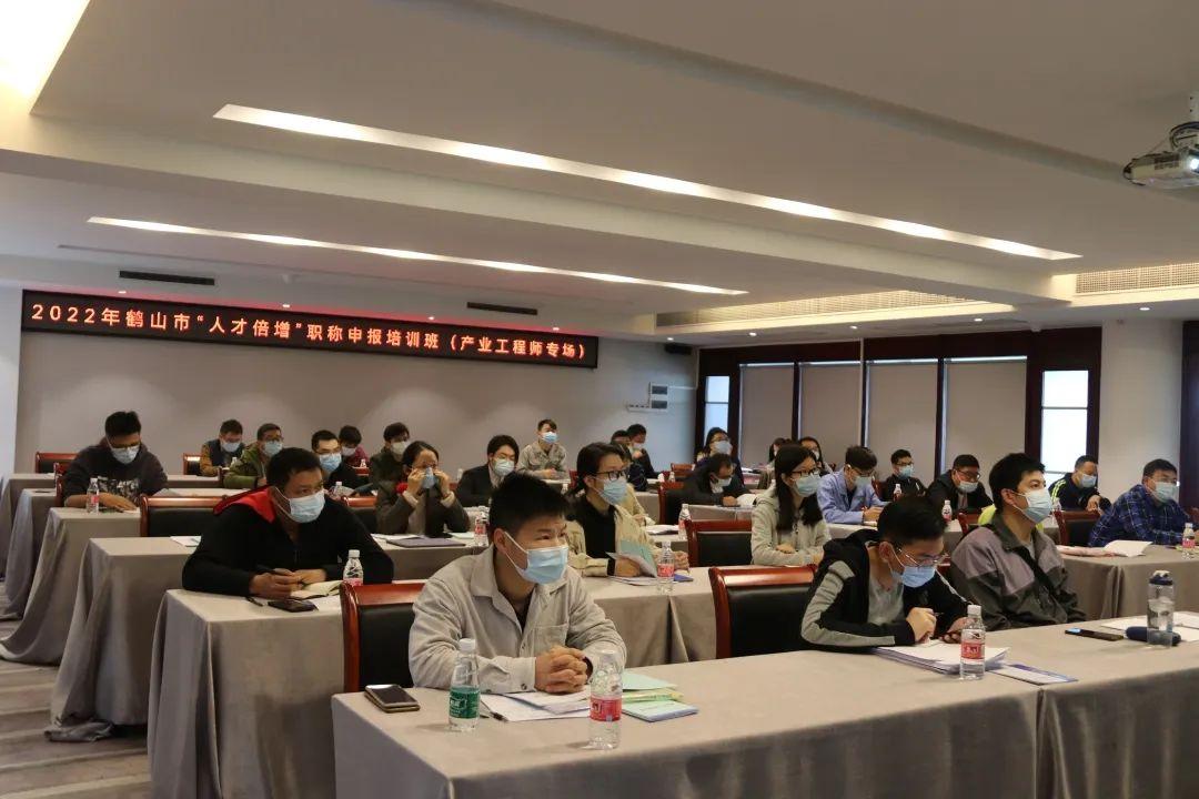 2017年职称改革新方案发布，详细步骤指南