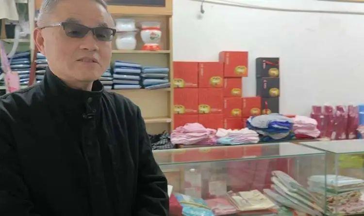 小巷特色小店探索之旅