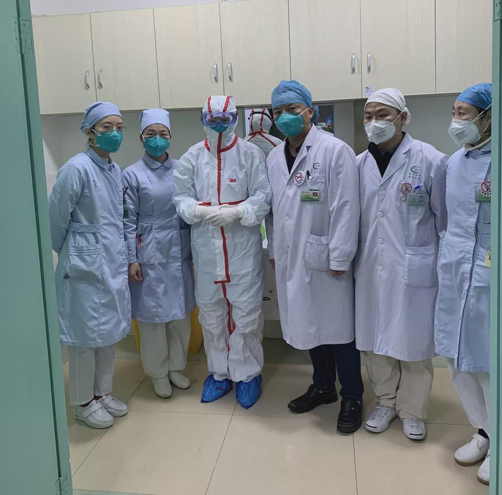 科技引领抗疫新时代