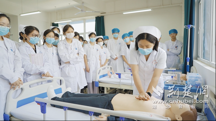 探索前沿科技重塑医疗领域，医学知识最新进展速递