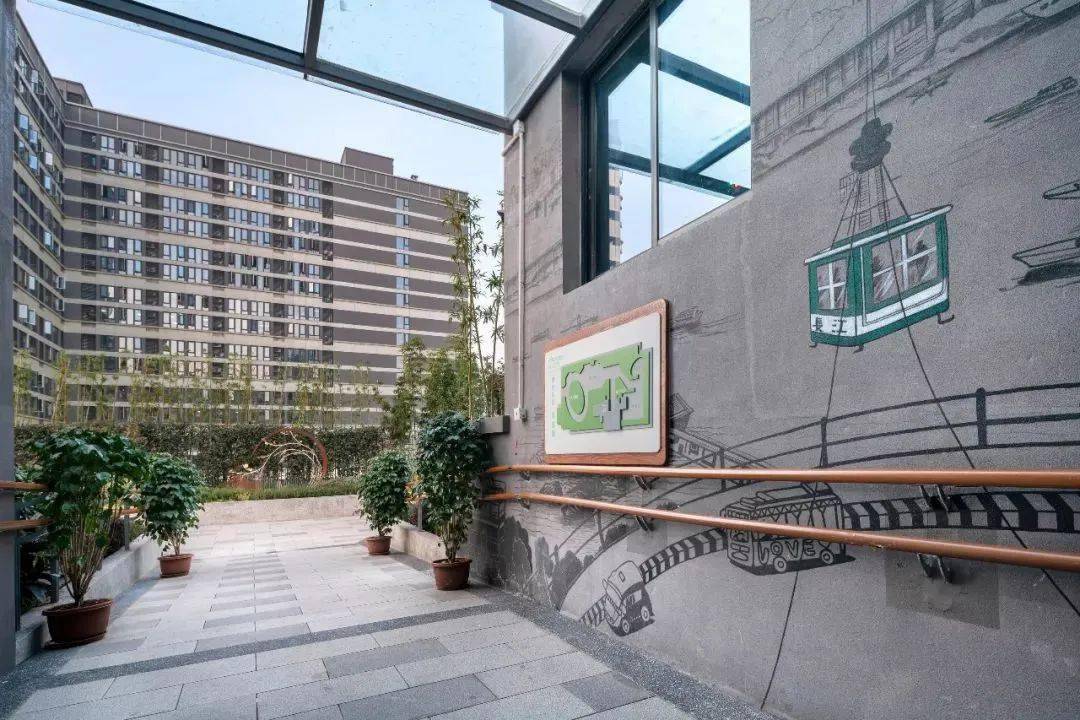 宝利国际，小巷中的独特魅力，探索特色小店的最新消息
