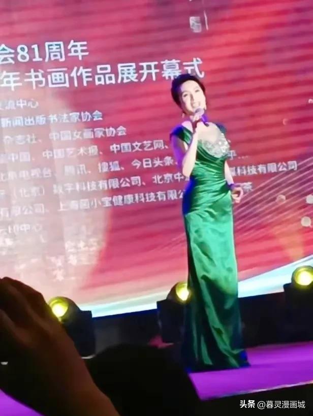 汤灿最新消息,汤灿最新消息，音乐之路与人生风采