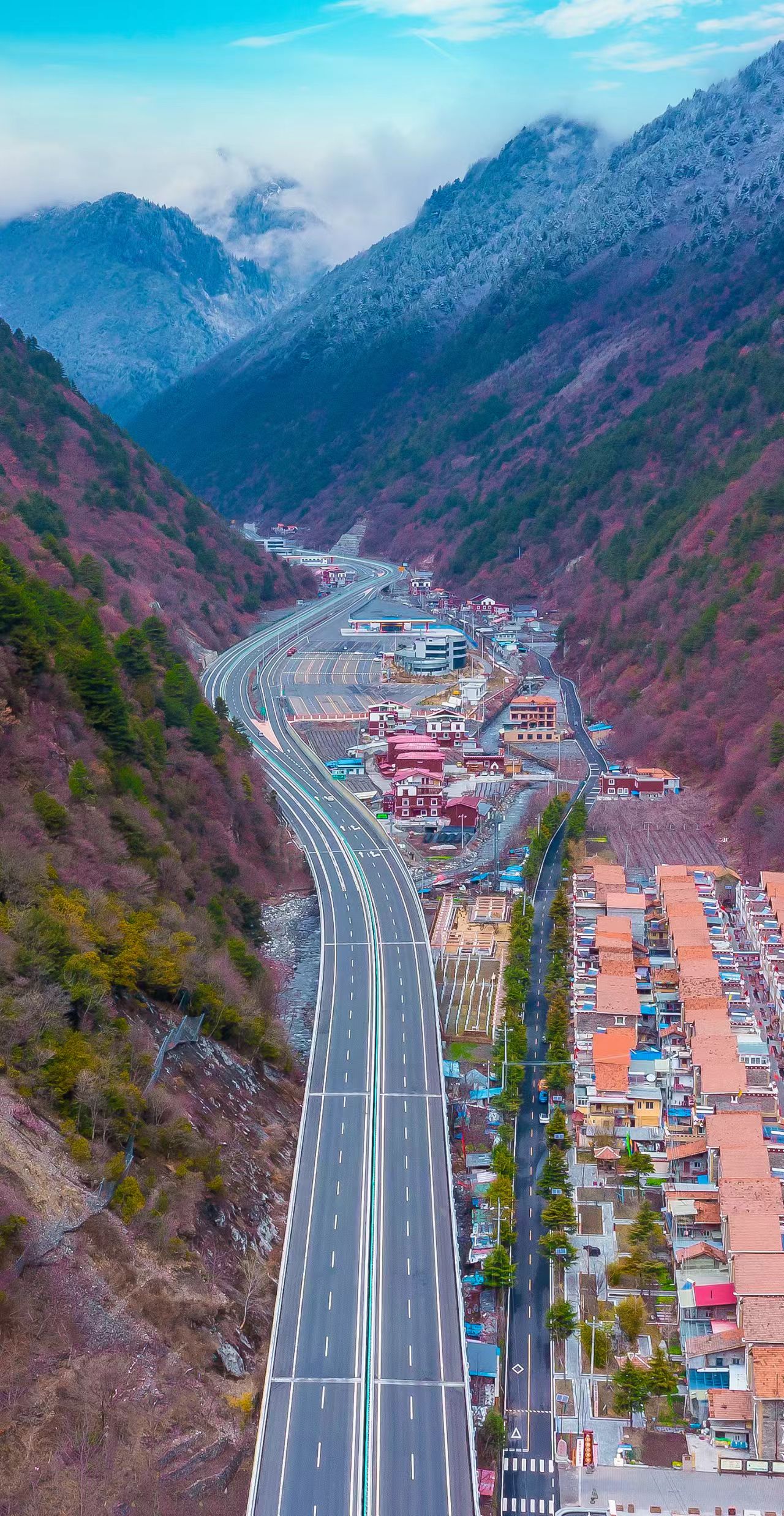 汶马高速公路最新动态，时代进步与交通脉络的延伸